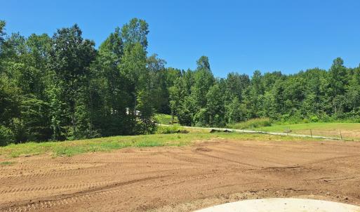 Photo #5 of 2078 EAST COURTHOUSE ROAD, Blackstone, VA 2.0 acres