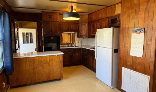 Photo #5 of 111 Page Street, Farmville, VA 1.0 acres