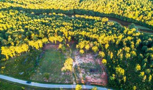 Photo #4 of 486 Ferry Landing Drive, Boydton, VA 1.0 acres