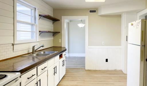 Photo #10 of 1016 Court St, Victoria, VA 0.4 acres