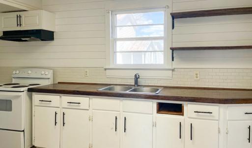 Photo #8 of 1016 Court St, Victoria, VA 0.4 acres