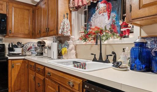 Photo #27 of 1670 Church Street, Appomattox, VA 2.5 acres