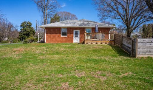 Photo #32 of 126 Maple Street, Appomattox, VA 0.6 acres