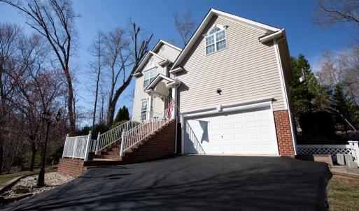 Photo #2 of 110 Jesses Way, Farmville, VA 0.6 acres