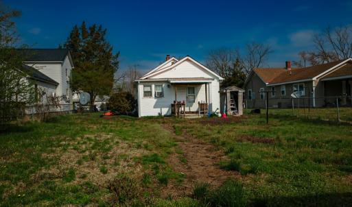 Photo #10 of 1403 11th Street, Victoria, VA 0.2 acres