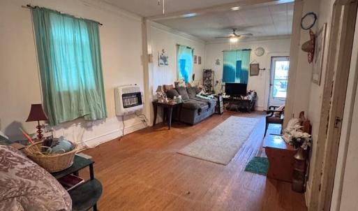 Photo #13 of 1403 11th Street, Victoria, VA 0.2 acres