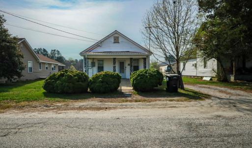 Photo #2 of 1403 11th Street, Victoria, VA 0.2 acres