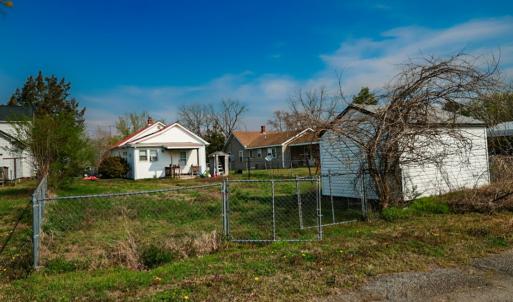 Photo #7 of 1403 11th Street, Victoria, VA 0.2 acres
