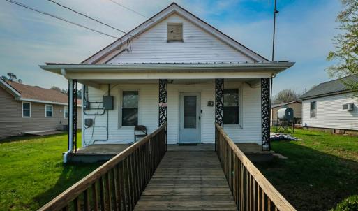 Photo #3 of 1403 2nd Street, Victoria, VA 0.2 acres
