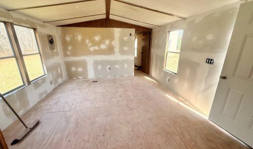 Photo #3 of 7139 ANDERSONVILLE RD, Dillwyn, VA 3.5 acres