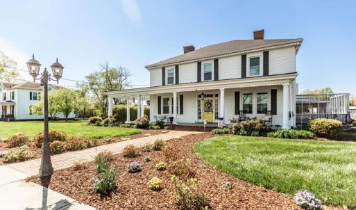 Photo #4 of 151 Burke Street, Appomattox, VA 0.8 acres