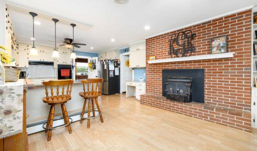 Photo #5 of 836 Dobbins Bridge Rd, Blackstone, VA 4.2 acres