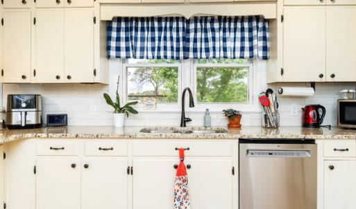 Photo #6 of 836 Dobbins Bridge Rd, Blackstone, VA 4.2 acres