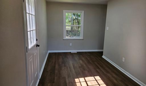 Photo #12 of 27368 Prince Edward Highway, Farmville, VA 0.7 acres