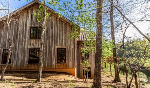 Photo #63 of 278 Salt Lick Lane, Appomattox, VA 50.6 acres