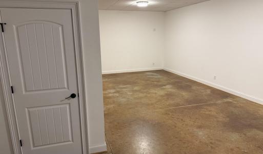 Photo #37 of 210 Virginia Avenue, Farmville, VA 0.3 acres