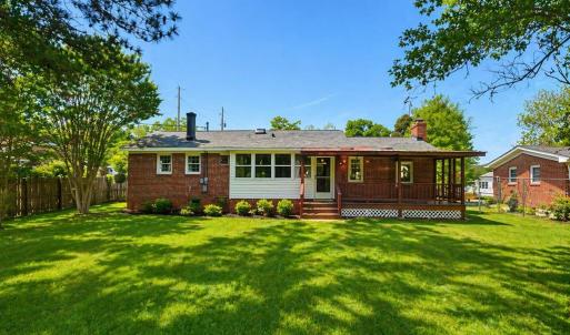 Photo #2 of 28 Ridge St, Blackstone, VA 0.3 acres