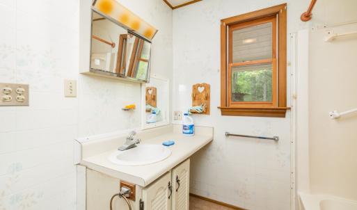 Photo #20 of 3537 Hardy Road, Keysville, VA 39.3 acres