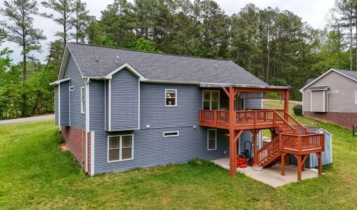Photo #6 of 208 Thomas Circle, Farmville, VA 0.6 acres