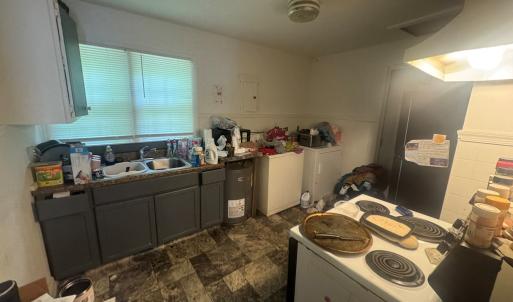 Photo #4 of 416 Sullivan St, Blackstone, VA 0.1 acres