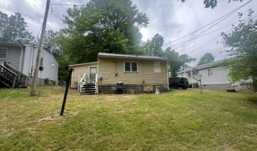 Photo #6 of 416 Sullivan St, Blackstone, VA 0.1 acres