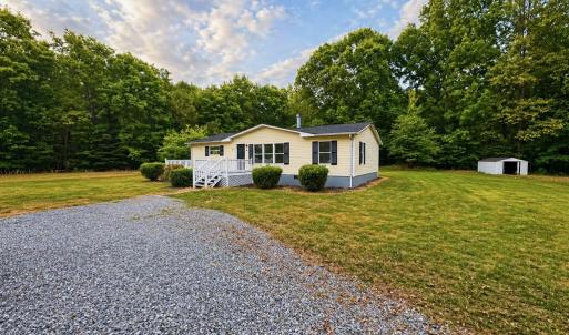 Photo #3 of 12989 County Line Rd., Keysville, VA 14.6 acres
