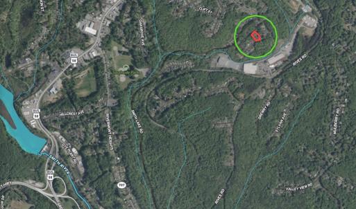 Photo #33 of 906 Childress Drive, Martinsville, VA 0.7 acres