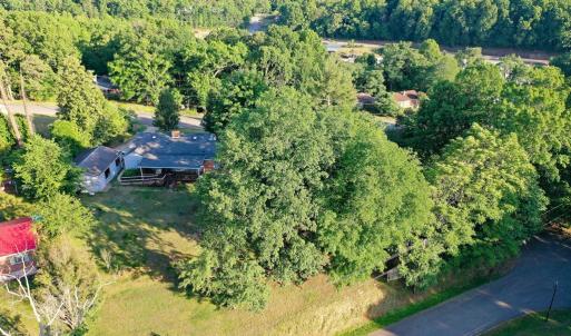 Photo #6 of 906 Childress Drive, Martinsville, VA 0.7 acres