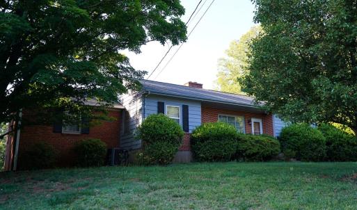 Photo #4 of 906 Childress Drive, Martinsville, VA 0.7 acres