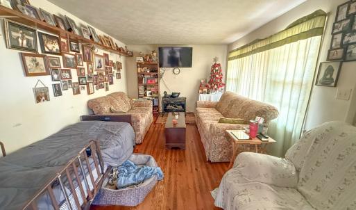 Photo #3 of 4297 Greenhill Road, Blackstone, VA 3.9 acres