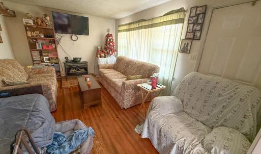 Photo #4 of 4297 Greenhill Road, Blackstone, VA 3.9 acres