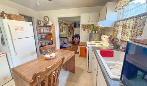 Photo #6 of 4297 Greenhill Road, Blackstone, VA 3.9 acres