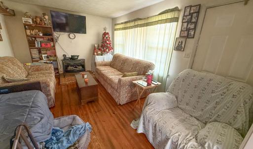 Photo #4 of 4297 Greenhill Road, Blackstone, VA 3.9 acres