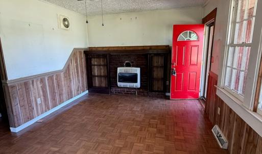 Photo #2 of 1057 Paul Pry, Halifax, VA 2.5 acres
