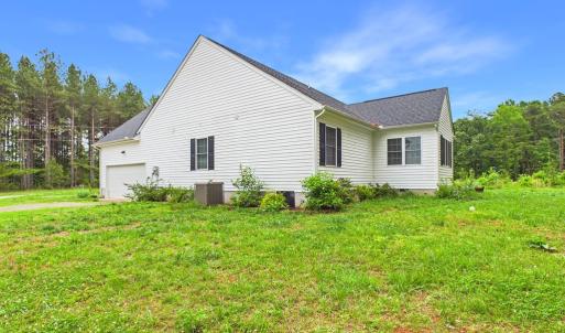 Photo #10 of 2845 Cumberland Road, Farmville, VA 4.0 acres