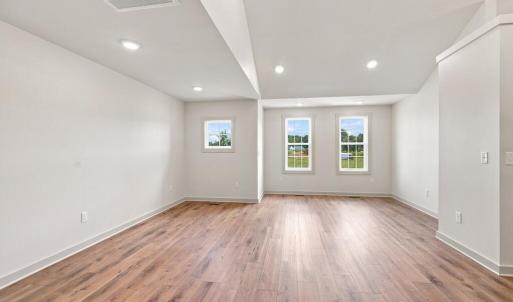 Photo #15 of 305 Zion Drive, Farmville, VA 0.1 acres