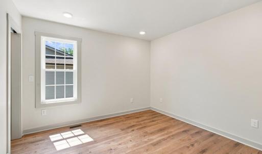 Photo #19 of 305 Zion Drive, Farmville, VA 0.1 acres