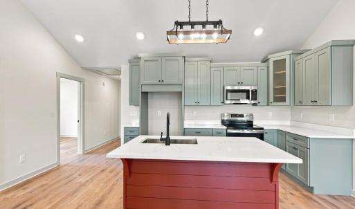 Photo #2 of 305 Zion Drive, Farmville, VA 0.1 acres
