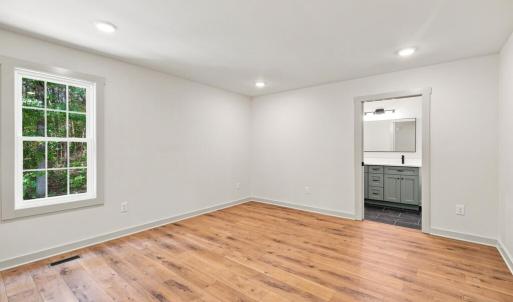 Photo #24 of 305 Zion Drive, Farmville, VA 0.1 acres