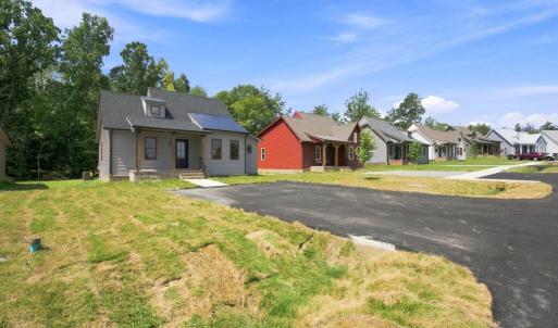Photo #30 of 305 Zion Drive, Farmville, VA 0.1 acres