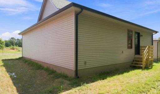Photo #31 of 305 Zion Drive, Farmville, VA 0.1 acres