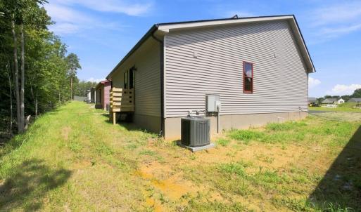 Photo #32 of 305 Zion Drive, Farmville, VA 0.1 acres