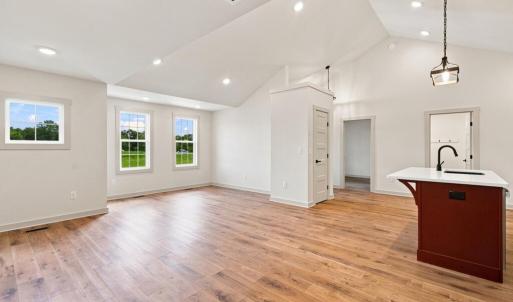 Photo #7 of 305 Zion Drive, Farmville, VA 0.1 acres