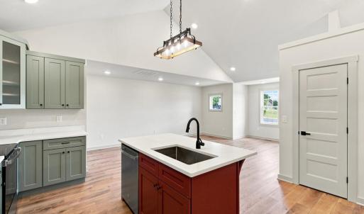 Photo #9 of 305 Zion Drive, Farmville, VA 0.1 acres