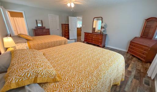 Photo #15 of 2293 Turkey Island Road, Crewe, VA 5.0 acres