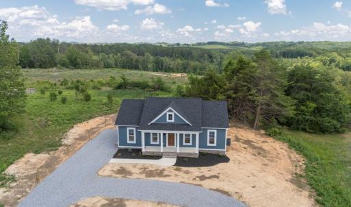 Photo #4 of 8714 Hat Creek Rd., Brookneal, VA 1.1 acres