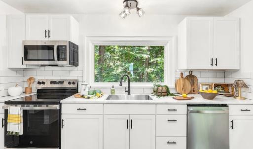 Photo #9 of 602 Longwood Avenue, Farmville, VA 0.3 acres