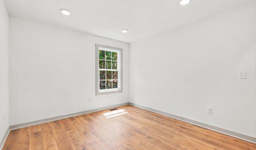 Photo #16 of 209 Zion Drive, Farmville, VA 0.1 acres