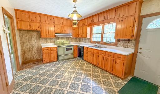Photo #14 of 621 Melody Lane, Crewe, VA 3.1 acres