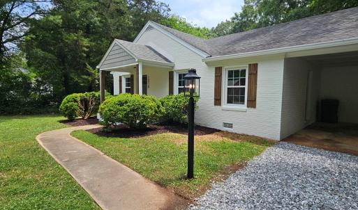 Photo #6 of 1218 W Osborn Rd, Farmville, VA 1.0 acres